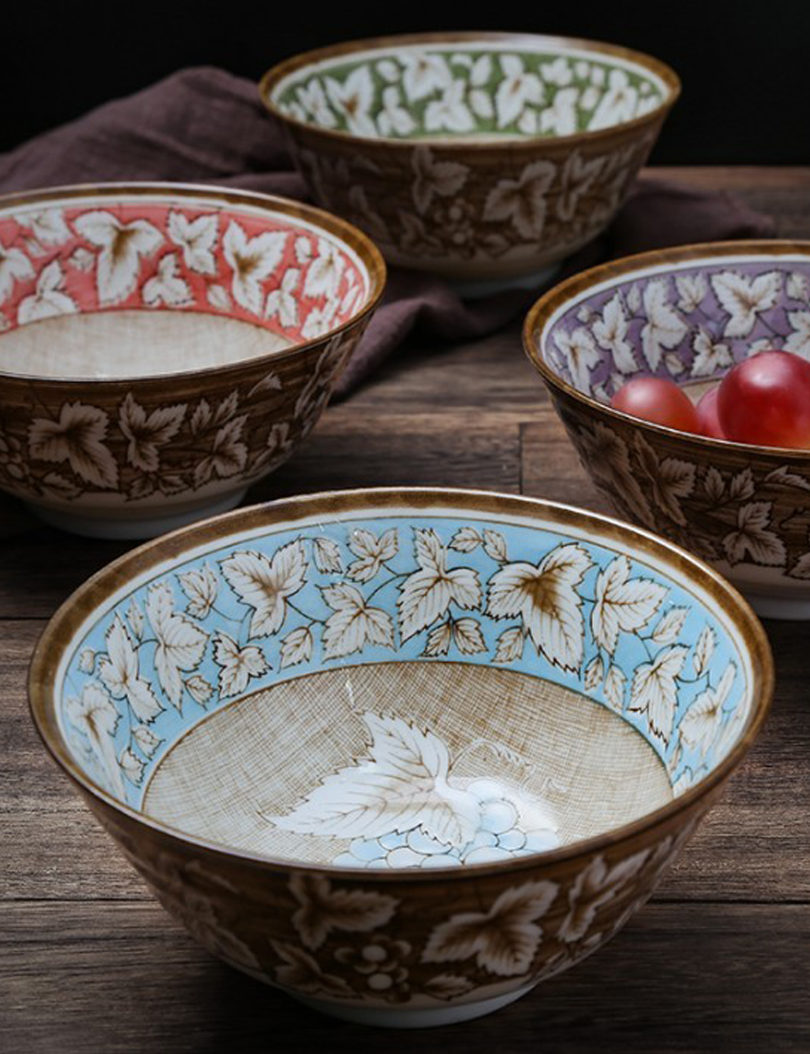 Sứ Miyabi Nhật Bản